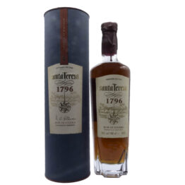 Santa-Teresa-1796-ron-solera